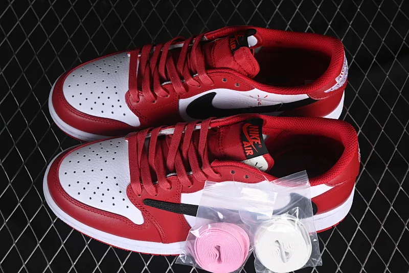 All categories Air Jordan Jordan series basketball shoes Air Jordan 1 Low foreign trade version Travis Scott x Air Jordan 1 Low OG AJ1 Joe 1 undercut low DM7866-101